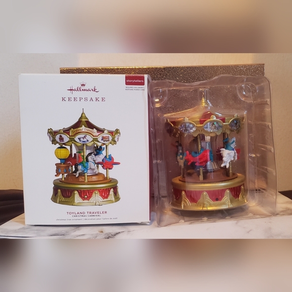 Hallmark 2nd in series Christmas carnival Toyland travelers Motion Sound NEW - Picture 2 of 6